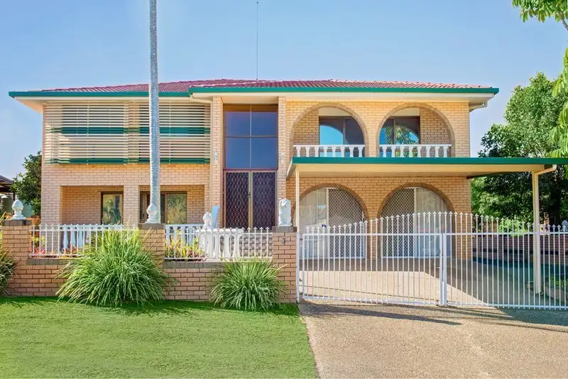 Main view of Homely house listing, 3 Carnoustie Street, Macgregor QLD 4109