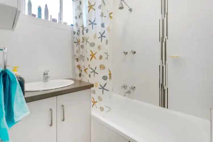 Seventh view of Homely unit listing, 3/76 Swan Walk, Chelsea VIC 3196