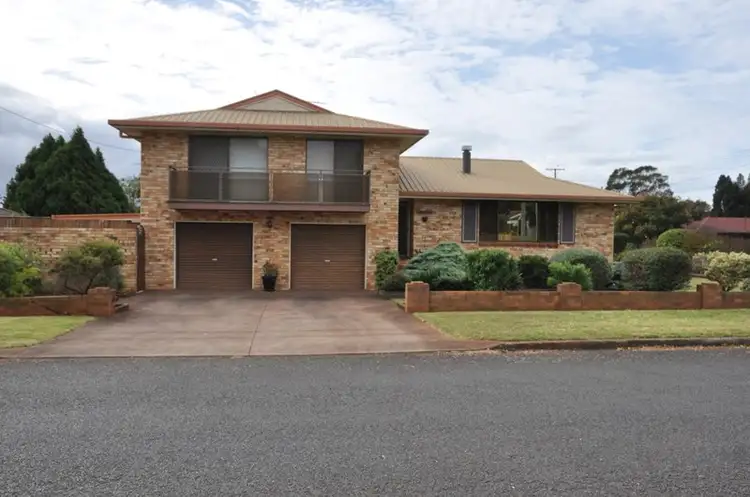 11 Chilla Street, Harristown QLD 4350