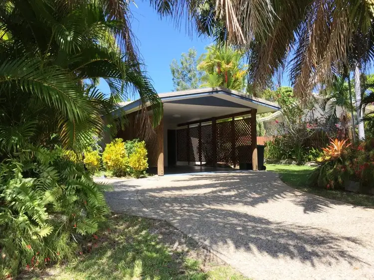 15 Agincourt Street, Port Douglas QLD 4877