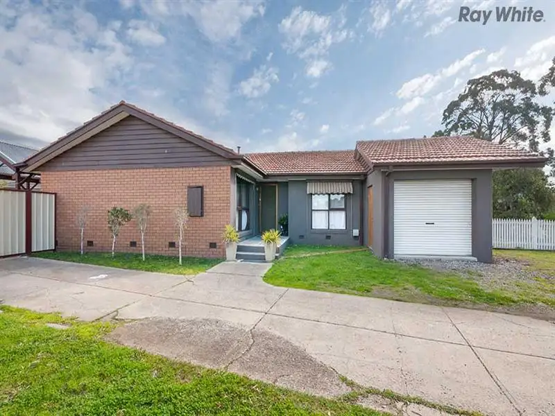 Main view of Homely house listing, 7 Perrett Avenue, St Albans VIC 3021