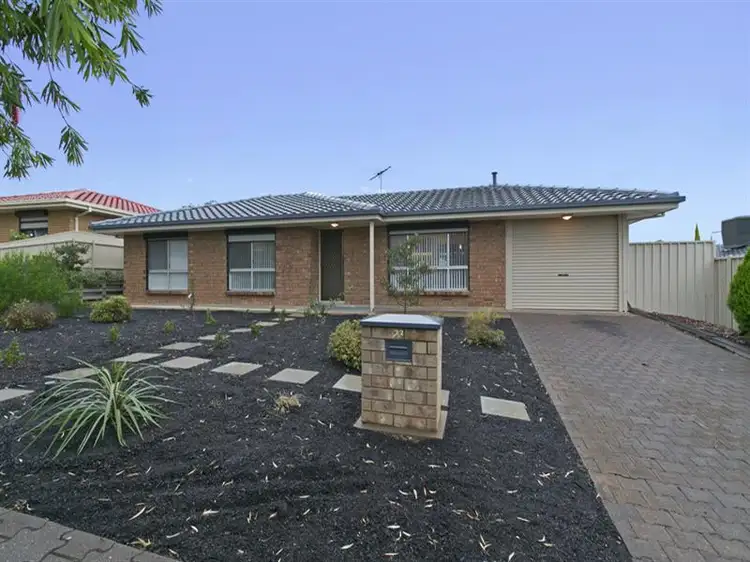 23 Mary-Alice Drive, Para Hills SA 5096