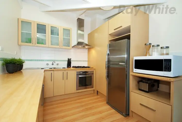 Second view of Homely unit listing, 7A TARONGA Crescent, Croydon VIC 3136