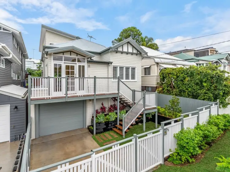 65 Barlow Street, Clayfield QLD 4011