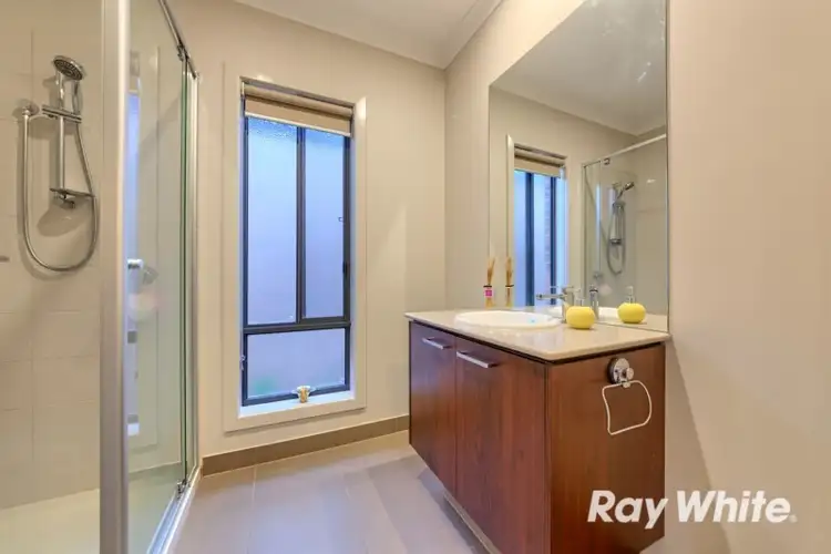 Seventh view of Homely house listing, 3 Echinacea Street, Truganina VIC 3029