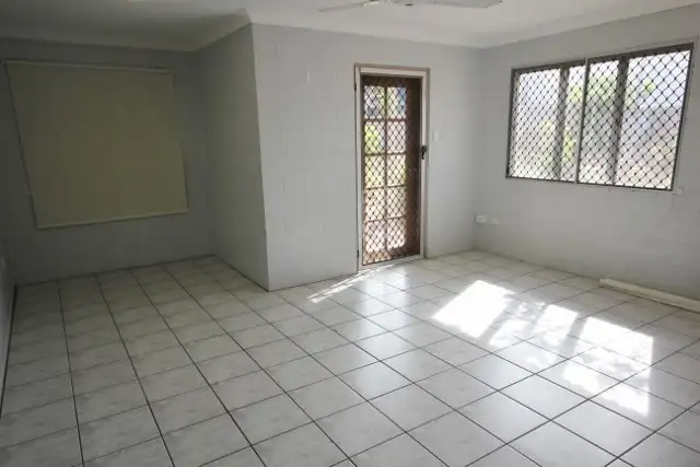 Fourth view of Homely block of units listing, 93 Bundock, Belgian Gardens QLD 4810