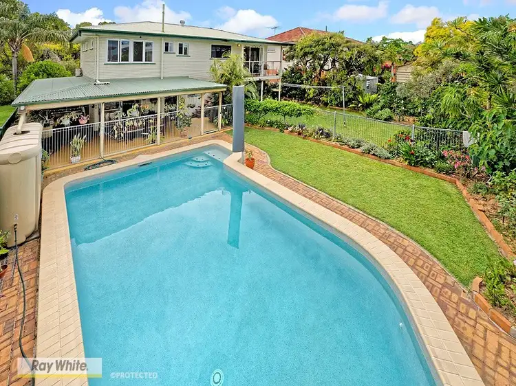 4 Emerald Street, Clontarf QLD 4019