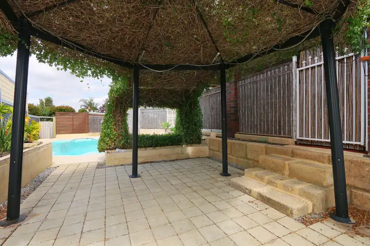 Fourth view of Homely house listing, 6 Harvey Close, Gosnells WA 6110