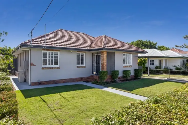 52 Nundah Street, Kedron QLD 4031