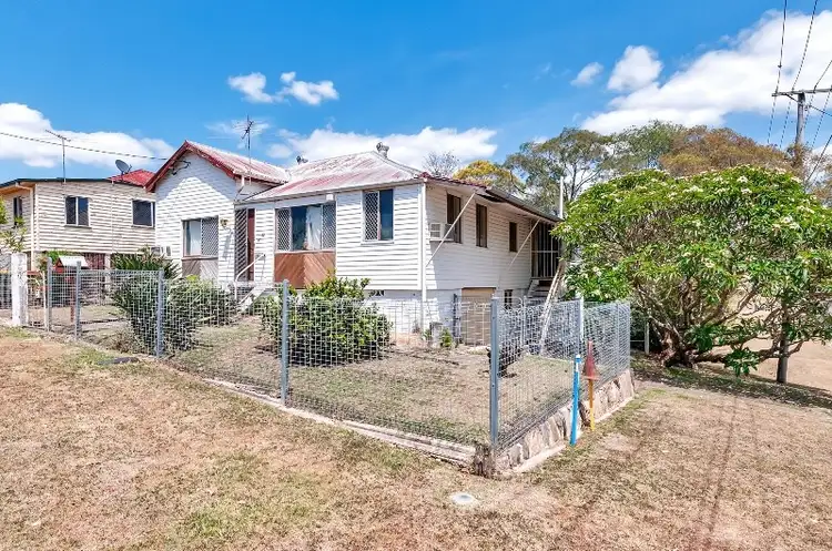 32 Pelican Street, North Ipswich QLD 4305