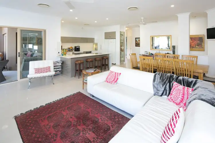 Fifth view of Homely house listing, 7 Shoreham Chase, Arundel QLD 4214