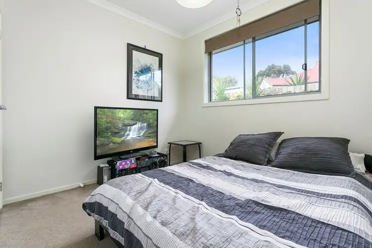 Seventh view of Homely unit listing, 2/393 Waterfall Gully Road, Rosebud VIC 3939