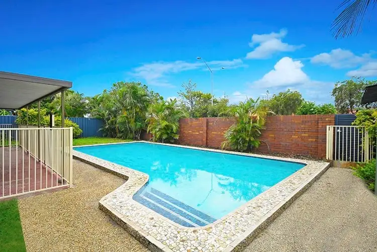 Second view of Homely house listing, 16 Salacia Avenue, Mermaid Waters QLD 4218