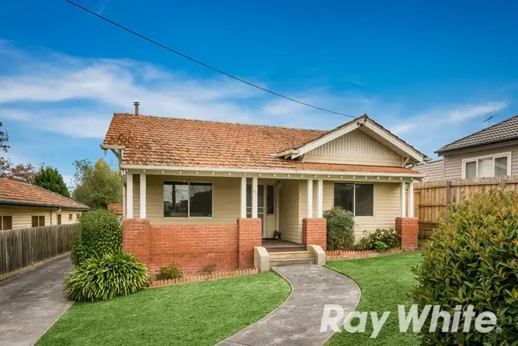 221 Rosanna Road, Rosanna VIC 3084