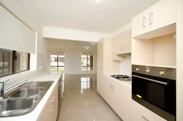 191 Macfarlane Burnet Avenue, Macgregor ACT 2615