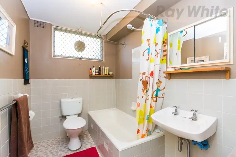 Seventh view of Homely house listing, 2/44 grosvenor Crescent, Summer Hill NSW 2130