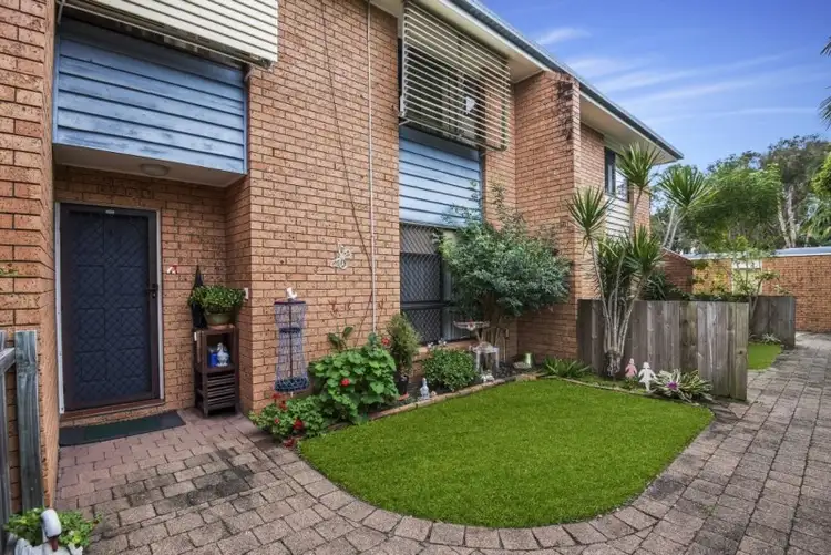 Third view of Homely townhouse listing, 4/9 Honeysuckle Street, Tweed Heads West NSW 2485