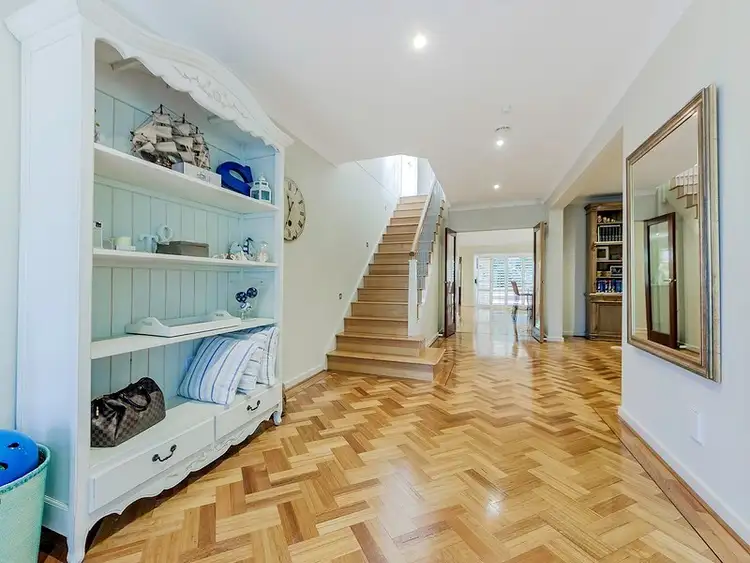 Fifth view of Homely house listing, 260 Sanctuary Lakes North Boulevard, Sanctuary Lakes VIC 3030