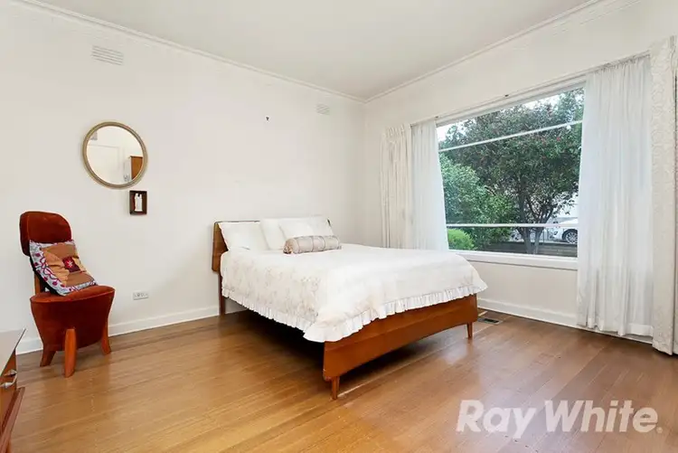 Seventh view of Homely house listing, 1 Bradstreet Road, Mount Waverley VIC 3149