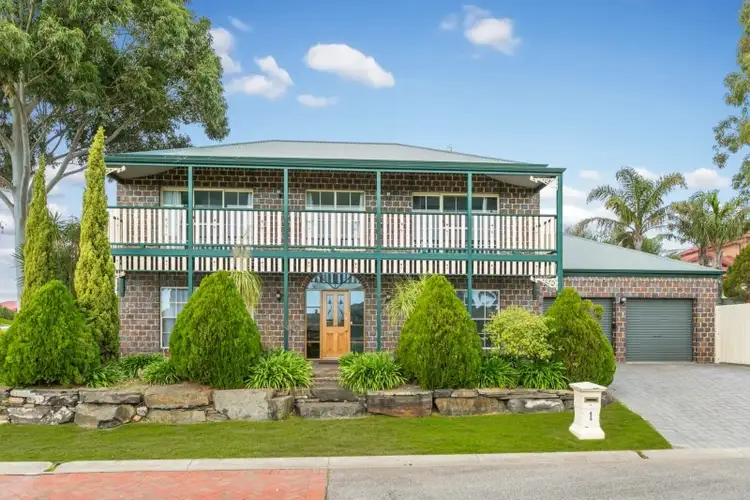 1 Summit Court, Aberfoyle Park SA 5159