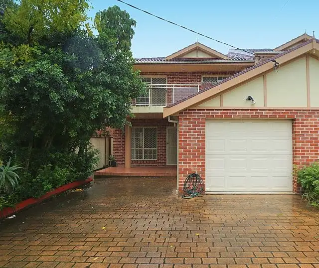 125A Hillcrest Avenue, Greenacre NSW 2190