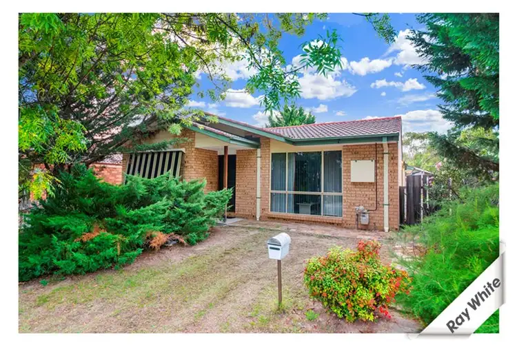 2 Tallon Place, Gordon ACT 2906