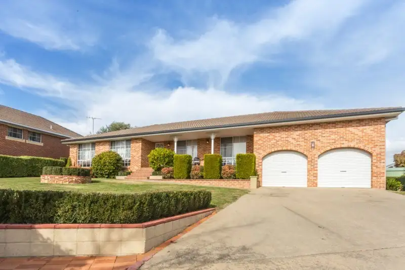 Main view of Homely house listing, 5 Kingfisher Court, Orange NSW 2800