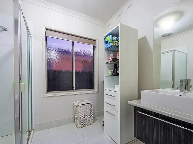 Fifth view of Homely house listing, 27 Romek Way, Truganina VIC 3029