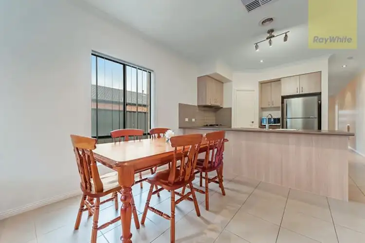 Fourth view of Homely house listing, 5 Bottlebrush Road, Craigieburn VIC 3064
