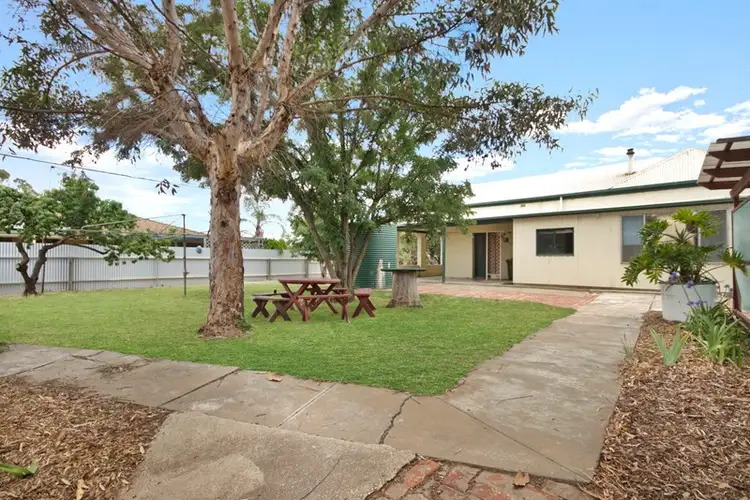 17 Main Street Owen via, Mallala SA 5502