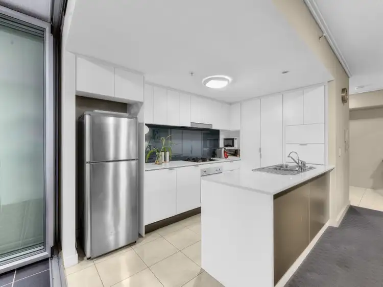 Fifth view of Homely apartment listing, 3004/108 ALBERT Street, Brisbane QLD 4000