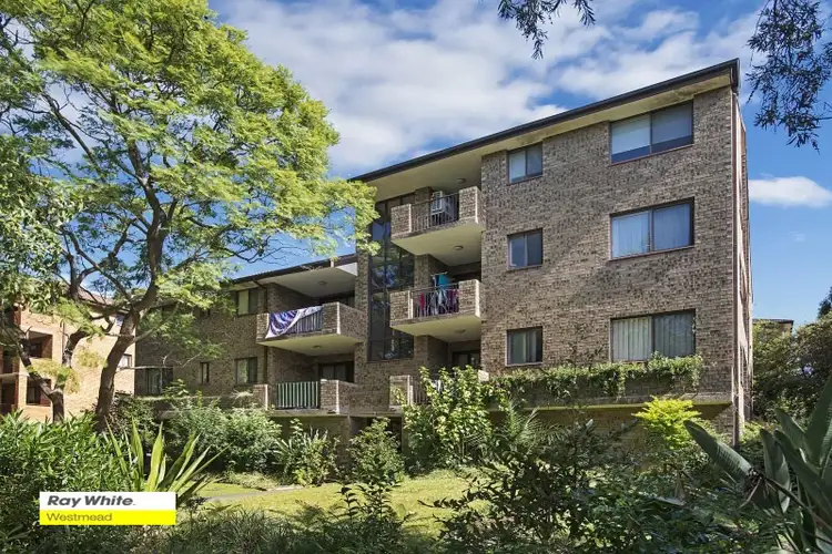 16/10-12 Alfred Street, Westmead NSW 2145