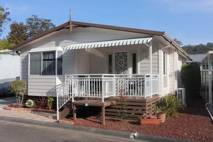 69 Second Avenue, Broadlands Estate, Green Point NSW 2251