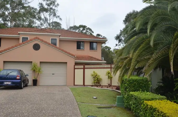 2/5 Joshua Close, Arundel QLD 4214