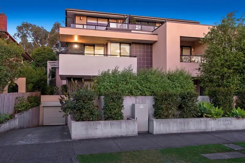 Main view of Homely apartment listing, 7/3 Glenroy Road, Hawthorn VIC 3122
