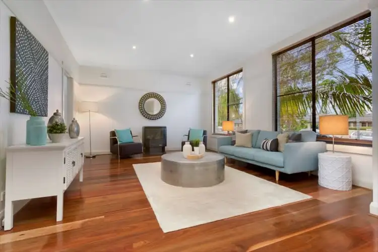50 Karingal Crescent, Frenchs Forest NSW 2086
