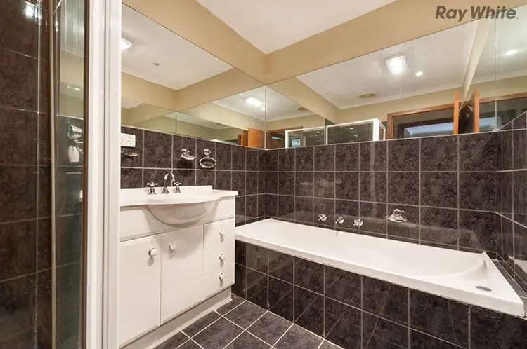 Sixth view of Homely house listing, 5 Ajax Close, Keilor Downs VIC 3038