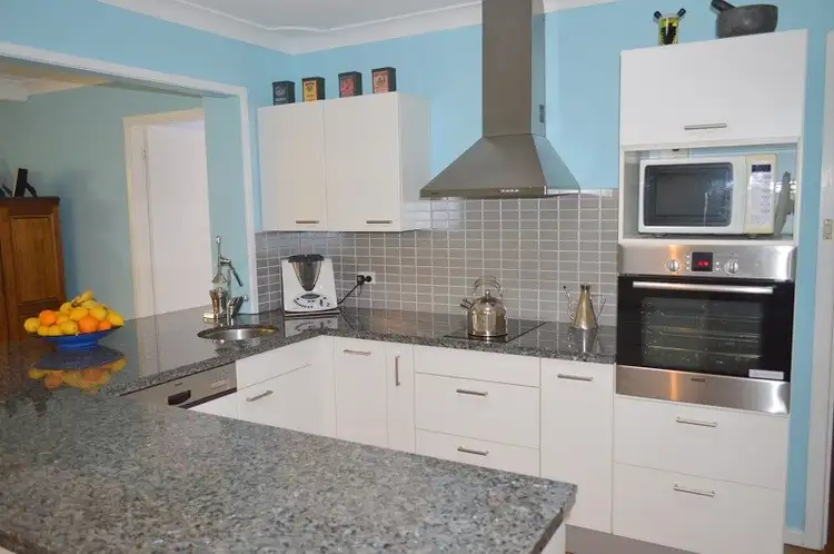 Sixth view of Homely house listing, 7 Henderson Street, Cowra NSW 2794