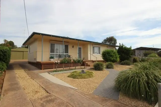13 Marks Terrace, Waikerie SA 5330