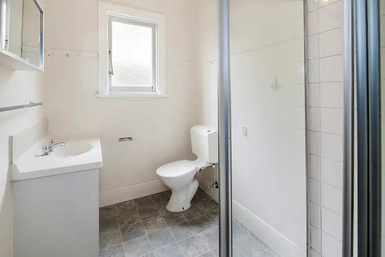 Sixth view of Homely house listing, 304 Pleasant Street South, Newington VIC 3350
