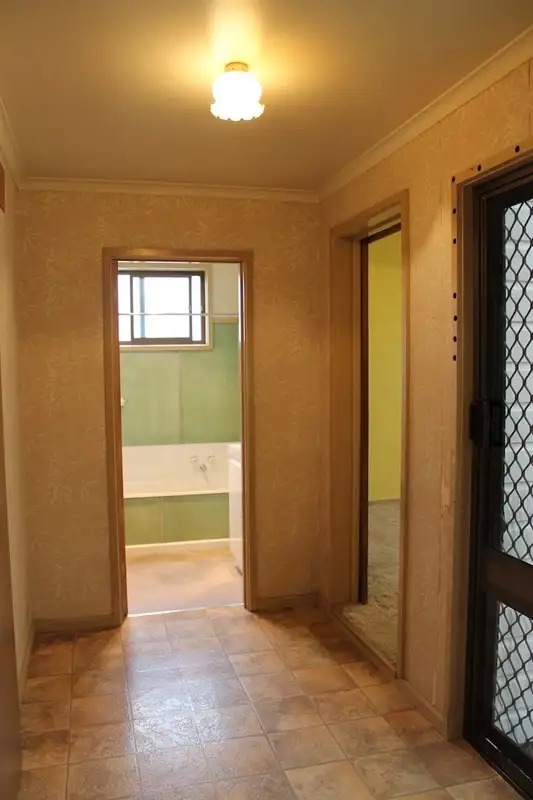 Fifth view of Homely house listing, 48 Park Street, Hamilton VIC 3300