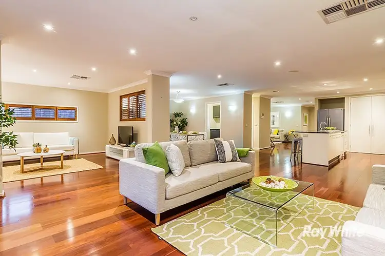Second view of Homely house listing, 7 Castawellan Street, Lyndhurst VIC 3975