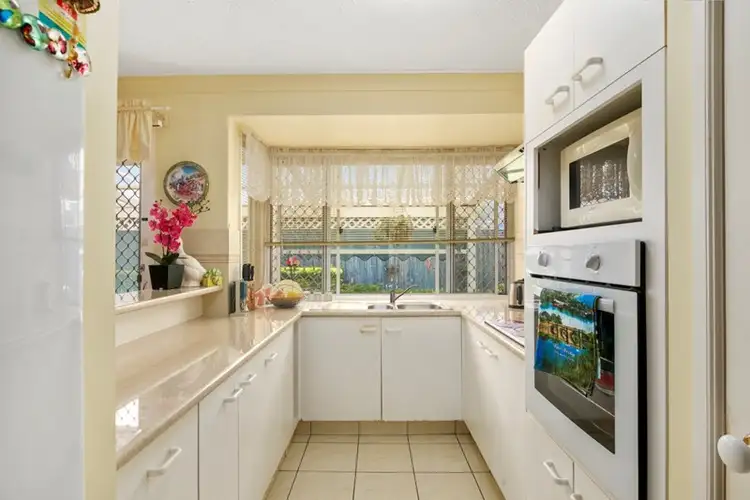 Fourth view of Homely townhouse listing, 18/2-10 Coolgardie Street, Elanora QLD 4221