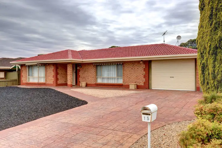 15 Birch Grove, Craigmore SA 5114