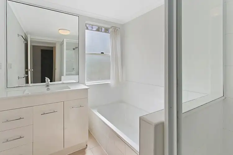 Fifth view of Homely unit listing, 3/22 Warren Street, St Lucia QLD 4067