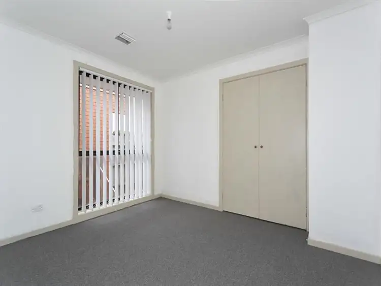 Seventh view of Homely house listing, 5 Blake Close, Delahey VIC 3037