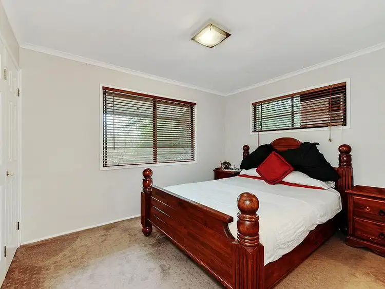 Sixth view of Homely house listing, 9 Janmarie Court, Kallangur QLD 4503
