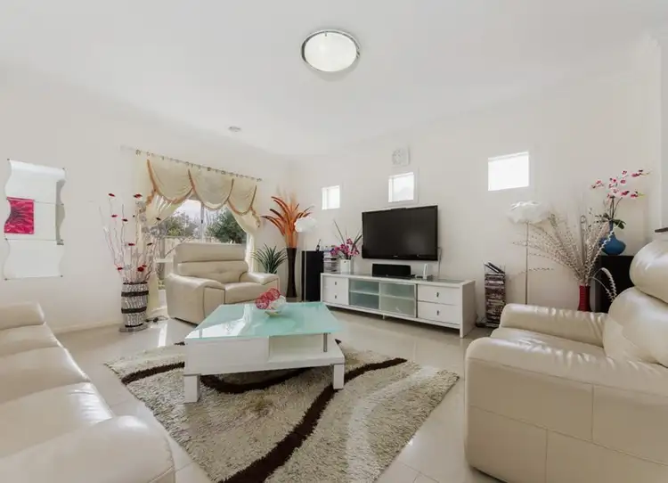 Seventh view of Homely house listing, 2 Clarian Street, Cairnlea VIC 3023