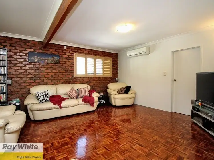 Second view of Homely house listing, 4 Seward Court, Eight Mile Plains QLD 4113
