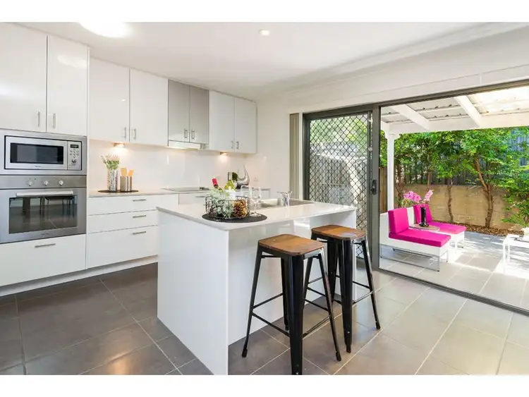 Seventh view of Homely townhouse listing, 5/37 Slobodian Avenue, Eight Mile Plains QLD 4113